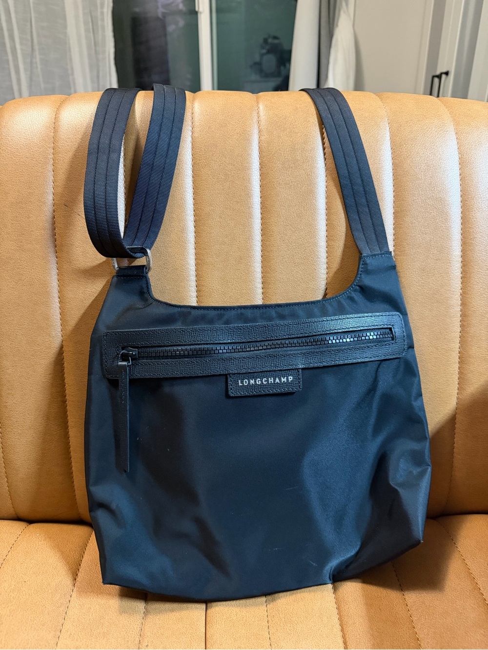 Longchamp Le Pliage Neo Crossbody in Black